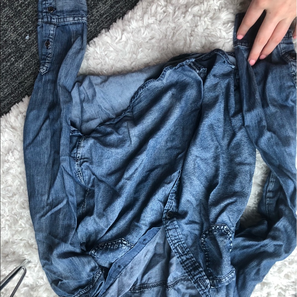 Button up denim-like long sleeve